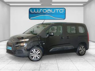 <li class=breadcrumbs-module_list-item__zg-6q citroen berlingo 1.2 puretech m shine </ol>