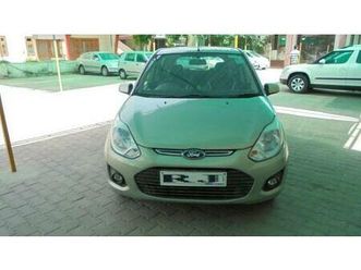 ford figo 1.5 tdci titanium 2013