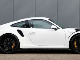 991g gt3 rs 3996 cm3 6 cilinder 500 bhp