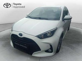 toyota yaris 1.5 hybrid 5 porte premiere del 2021 usata a roma