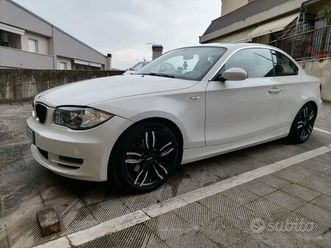 bmw-serie-1-coupe-e82-2008