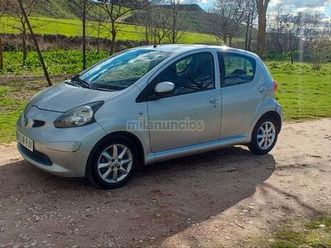 toyota - aygo 1.4d blue