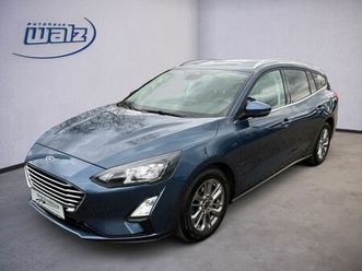 ford-focus-turnier-1-0i-155ps-cool-connect