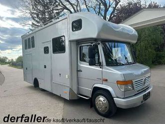MERCEDES VARIO 818-vario-3-pferde-wohnung