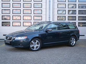 volvo-v70-3-0-t6-awd-summum-btw-dynaudio-schuif-kanteldak