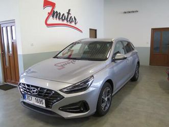 hyundai i30 1.5t-gdi mhev,tažné,kamera,nav