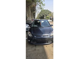 2011-ford-figo-duratec-petrol-titanium-1-2