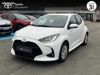 toyota-yaris-70-vvt-i-dynamic-business-5p-my22