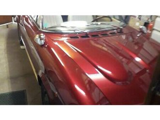 1983 fiat 124 rouge foncé manuel, 5 vitesses conduite à g...