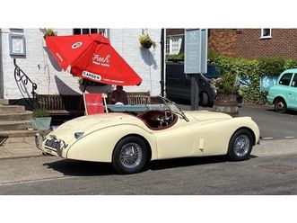 JAGUAR XK XK120 1953-jaguar-xk120-beige-manuel-5-vitesses-conduite-a-dro