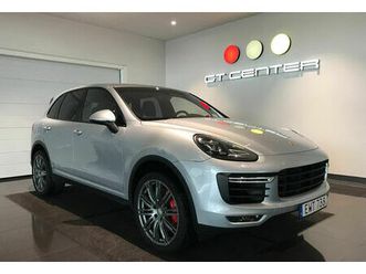 porsche cayenne turbo 520cv