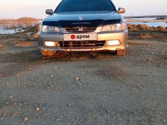 honda-accord-2000