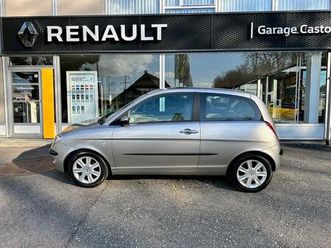 ypsilon-1-4-16v-platino