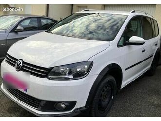 touran-cross-7-places