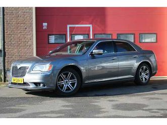 lancia-2012-theme-3-6-v6-platinum-34-szb-2