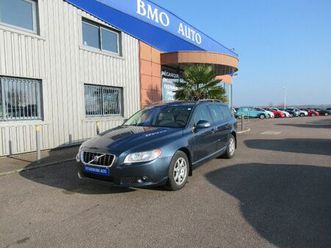 volvo v70 (d5 - 185 awd summum geartronic a)