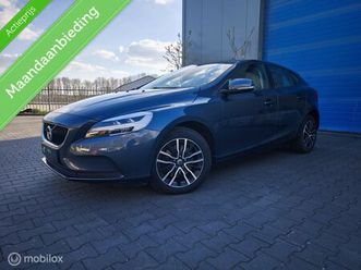 volvo v40 - 2.0 t2 / dealer onderhouden / nieuw distributie /