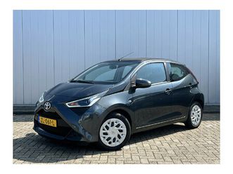 1.0 vvt-i x-play carbio nl auto dealer onderhouden carplay camera