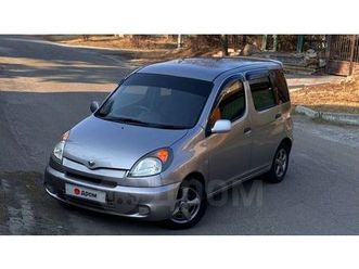 TOYOTA YARIS VERSO toyota-funcargo-2002