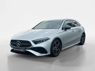 <li class=breadcrumbs-module_list-item__zg-6q mercedes classe a a 200 standard </ol>