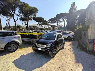 smart fortwo 1.0cc 70cv tetto panoram cerchi in lega clima auto