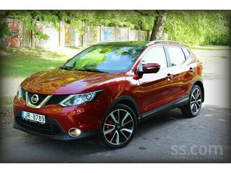 nissan-qashqai-cena-8-600-eur-par-sapratigu-cenu-skaists-qashqai-ar-apsilde-komplektacija