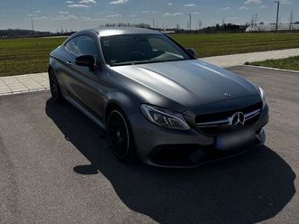 MERCEDES CLASSE C COUPE C 63 S AMG mercedes-benz-c-63s-amg-performance-sitze-abgas-carbon