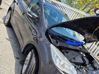 ford kuga 2015 diesel 2000. 120cv