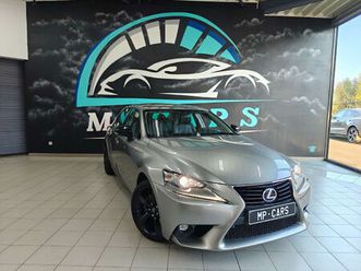 lexus-is-300-2-5i-e-cvt-hybride