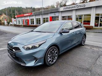 KIA CEED kia-cee'd-edice30-1-5-t-gdi-6mt