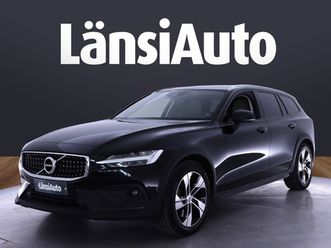 VOLVO V60 CROSS COUNTRY volvo-v60-cross-country-d4-awd-aut-takuuhyvitys-vaihtoautostasi-1500e-navi-webast