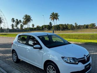 sandero 2015 4 cilindros (troco-financio)