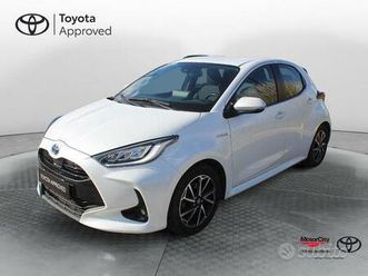 toyota-yaris-1-5-hybrid-5-porte-trend