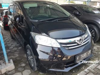 2013-honda-freed-1-5-e-mpv