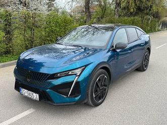 peugeot 408 1.6 hybrid automatik / pdv / reg. 1god/ odlično stanje, 2023 god.