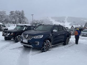 renault-alaskan-2-3-bit-16v-iconic-at-4x4