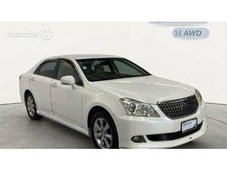 2013 toyota crown majesta g for sale $21,990