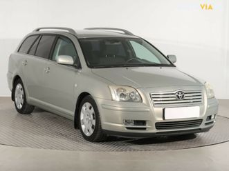 toyota avensis 2.0 vvt-i nová stk za 2 600 €