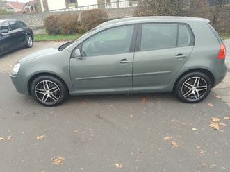 vw golf tdi bez sudara, original 155 000 km, reg 1 god, 2005 god.