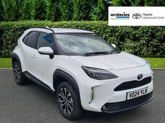 toyota-yaris-cross-design-suv's-1-5-vvt-h-design-e-cvt-euro-6-start-stop-5dr