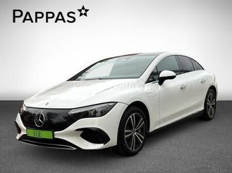 mercedes-benz-eqe-300-sentiment