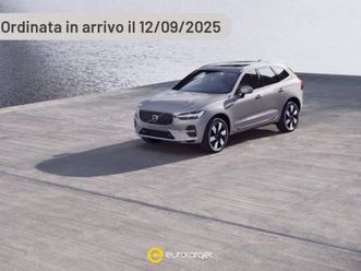 xc60 (2017-->) xc60 b5 awd automatico ultra bright n1