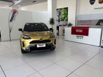 yaris-cross-1-5h-premiere-awd-i-116cv-e-cvt-4x4