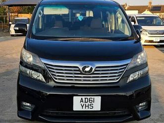 2011-toyota-vellfire