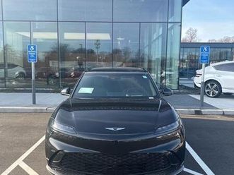 new 2025 genesis gv60 standard awd