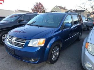 used 2010 dodge grand caravan sxt