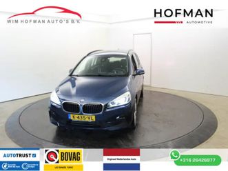 bmw 2-serie gran tourer 218i 7pers 136pk high exec trekh 1500 kg el aklep camera head-up