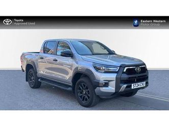 TOYOTA HILUX toyota-hilux-invincible-x-pickup's-2-8-d-4d-invincible-x-4wd-euro-6-start-stop-4dr