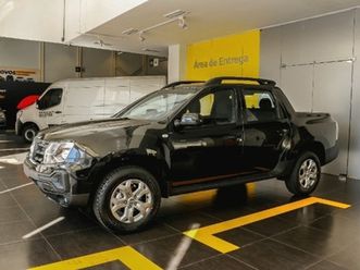 renault-oroch-1-6-16v-sce-flex-intense-manual