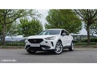 CUPRA FORMENTOR usado-cupra-formentor-2022-26-850-eur-74-081-km-standvirtual-com